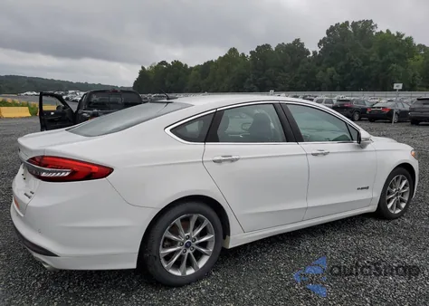 2017 Ford Fusion Se Hybrid z USA, uszkodzony, nr VIN 3FA6P0LU5HR359592